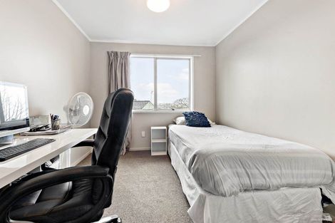 Photo of property in 9 Gallony Avenue, Massey, Auckland, 0614