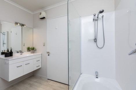 Photo of property in 14 Venerable Terrace, Yaldhurst, Christchurch, 8042