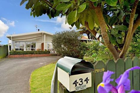 Photo of property in 434 Great South Road, Opaheke, Papakura, 2113