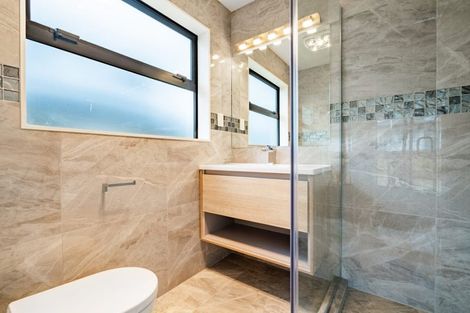 Photo of property in 10 Koroheke Road, Takanini, 2110