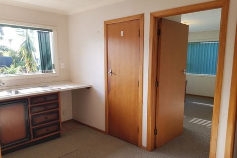 Photo of property in 1/24 Hori Street, Vogeltown, New Plymouth, 4310