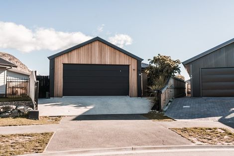 Photo of property in 18 Silver Street, Lower Shotover, Queenstown, 9304