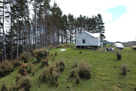 Photo of property in 623 Bickerstaffe Road, Maungaturoto, 0587
