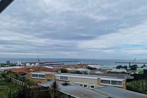 Photo of property in 8/16 Findlay Street, Moturoa, New Plymouth, 4310