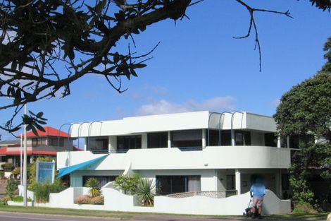 Photo of property in 74 Marine Parade, Mount Maunganui, 3116