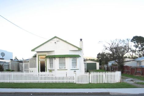 Photo of property in 11 Te Manuao Road, Otaki, 5512