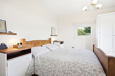 Photo of property in 8 Dudley Road, Lyttelton, 8082