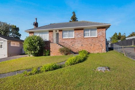 Photo of property in 84 Barrys Road, Glendene, Auckland, 0602