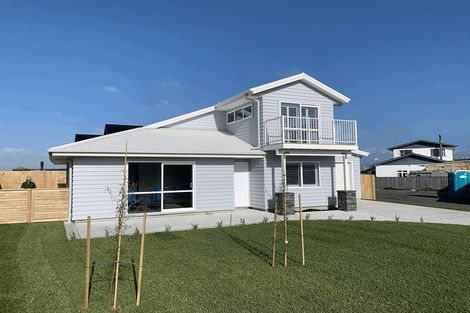 Photo of property in 6 Snappers Lane, Foxton Beach, Foxton, 4815