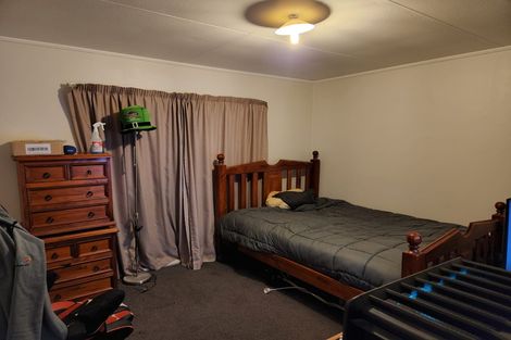 Photo of property in 121 Apollo Parade, Milson, Palmerston North, 4414