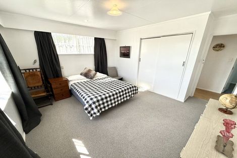 Photo of property in 54 Kennedy Drive, Levin, 5510