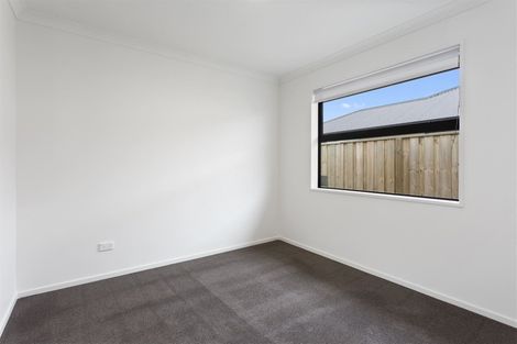Photo of property in 17 Tutton (pvt) Mews, Rangiora, 7400