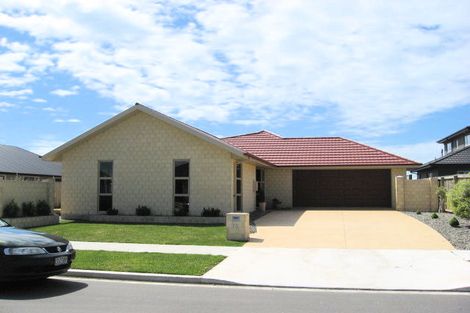 Photo of property in 51 Allison Crescent, Kaiapoi, 7630