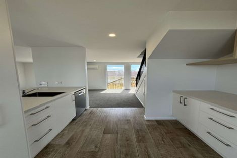 Photo of property in 4/246 Marine Parade, New Brighton, Christchurch, 8061