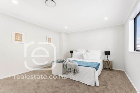 Photo of property in 32 Cooladawson Drive, Flat Bush, Auckland, 2019