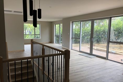 Photo of property in 25a Kyle Road, Greenhithe, Auckland, 0632