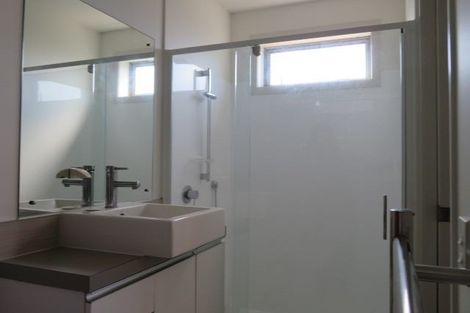 Photo of property in 48a Bassett Road, Johnsonville, Wellington, 6037