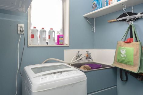 Photo of property in 12 Ruru Road, Taihape, 4720