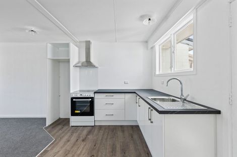 Photo of property in 23d Oranga Street, Marfell, New Plymouth, 4310