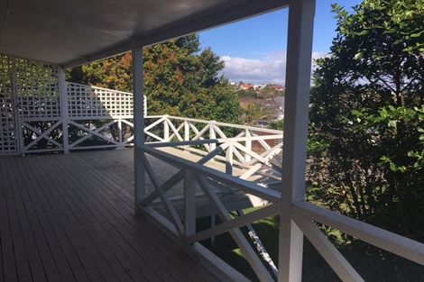 Photo of property in 31 Shakespear Road, Army Bay, Whangaparaoa, 0930