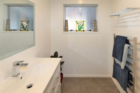 Photo of property in 3 Chaucer Place, Owhata, Rotorua, 3010