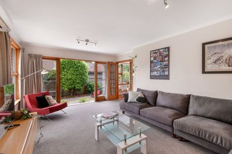 Photo of property in 14 Yardley Street, Avonhead, Christchurch, 8042