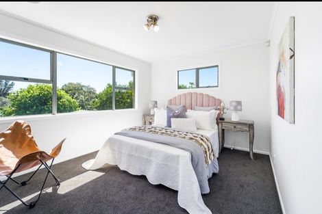 Photo of property in 10 Helvetia Drive, Browns Bay, Auckland, 0630