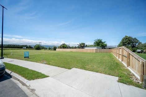 Photo of property in 10 Magnolia Lane, Kelvin Grove, Palmerston North, 4414