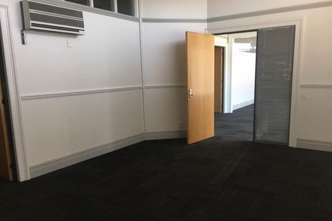 Photo of property in 392 George Street, Stokes Valley, Lower Hutt, 5019