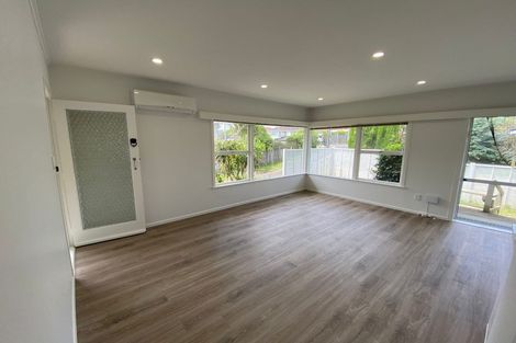 Photo of property in 1/59 Shakespeare Road, Milford, Auckland, 0620