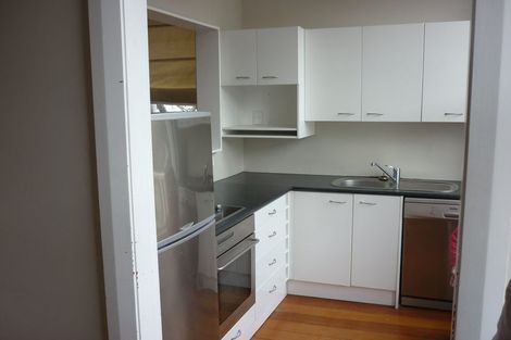 Photo of property in 8 Davis Street, Thorndon, Wellington, 6011