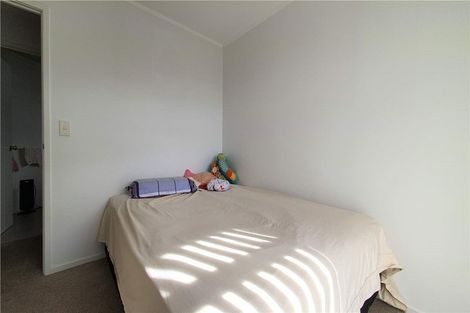 Photo of property in 12 Cherub Place, West Harbour, Auckland, 0618