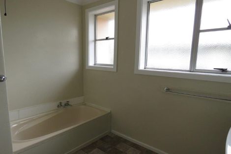 Photo of property in 74 Forfar Crescent, Rockdale, Invercargill, 9812