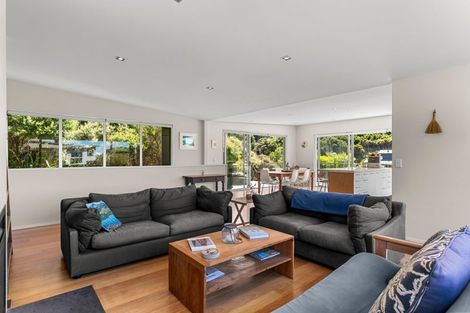 Photo of property in 17 Surf Road, Mangawhai Heads, Mangawhai, 0505