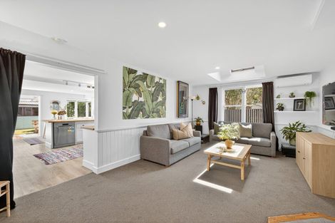 Photo of property in 380 Keyes Road, New Brighton, Christchurch, 8083