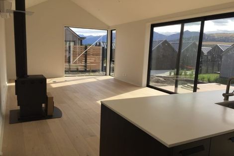 Photo of property in 3 Parera Lane, Jacks Point, Queenstown, 9371