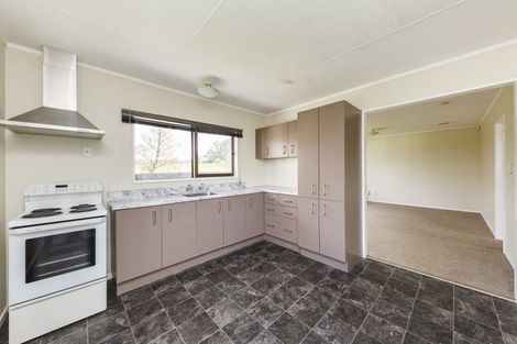 Photo of property in 7 Peter Hall Drive, Kelvin Grove, Palmerston North, 4414