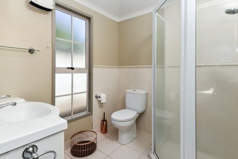 Photo of property in 18 Roderick Place, Rototuna, Hamilton, 3210