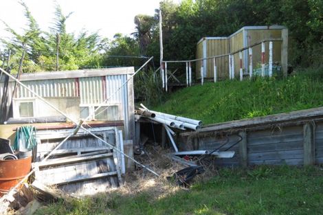 Photo of property in 20 Clifftop Lane, Cape Foulwind, 7892