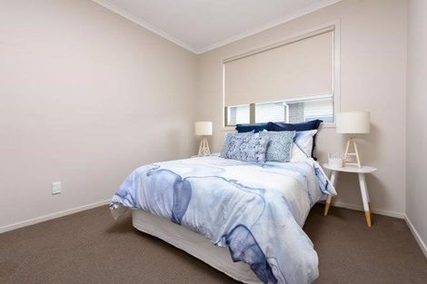 Photo of property in 52 Spinifex Street, Papamoa Beach, Papamoa, 3118