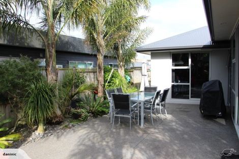 Photo of property in 12 The Rocks, Flagstaff, Hamilton, 3210