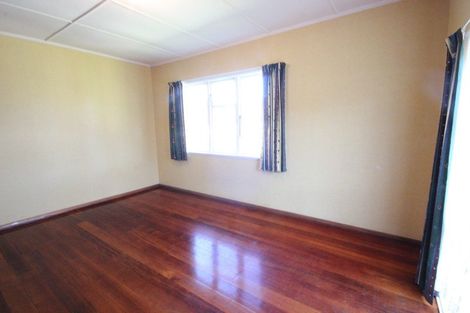 Photo of property in 12a Ihle Street, Terrace End, Palmerston North, 4410