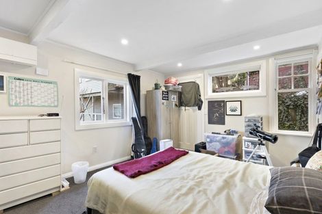 Photo of property in 17 Rakau Road, Hataitai, Wellington, 6021