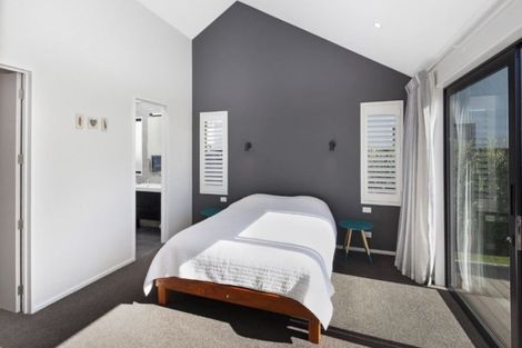 Photo of property in 155 Ilam Road, Ilam, Christchurch, 8041