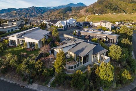 Photo of property in 6 Istana Place, Britannia Heights, Nelson, 7010