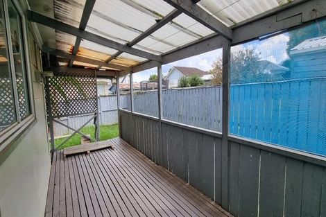 Photo of property in 2/91 Hillcrest Road, Papatoetoe, Auckland, 2025