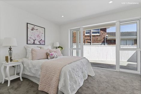 Photo of property in 16 Paisley Street, Mellons Bay, Auckland, 2014