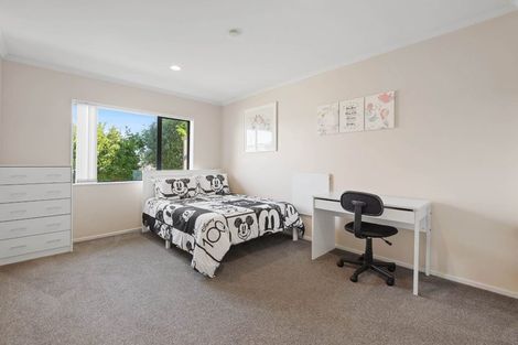 Photo of property in 18 Brittany Drive, Henderson, Auckland, 0612