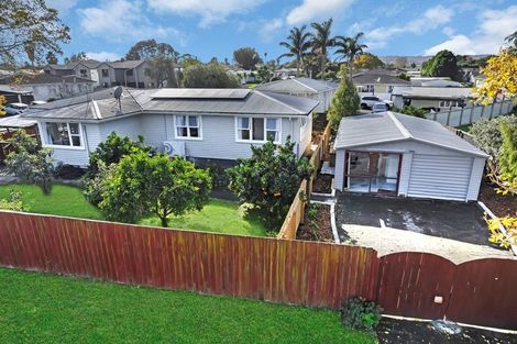 Photo of property in 1 Marybeth Place, Rosehill, Papakura, 2113