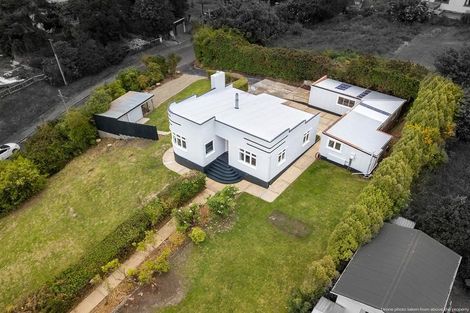 Photo of property in 15 Monowai Road, Ravensbourne, Dunedin, 9022